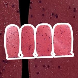 💥2/$24 or 3/$30💥 Color Street nail strips. NWT. Color: Strawberry Smoothie